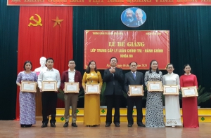 Bế giảng Lớp trung cấp lý luận chính trị - hành chính  khóa 68 huyện Hạ Lang
