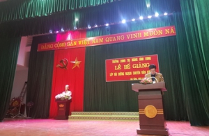 Bế giảng lớp Bồi dưỡng ngạch Chuyên viên khóa 88