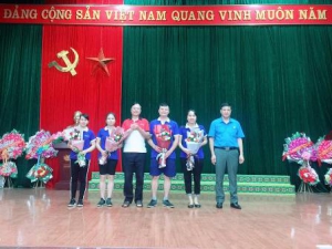 Công đoàn Trường Chính trị Hoàng Đình Giong  tổ chức giao lưu thể thao chào mừng Tháng Công nhân