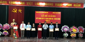 Bế giảng lớp Trung cấp lý luận chính trị - hành chính  khóa 61 huyện Nguyên Bình