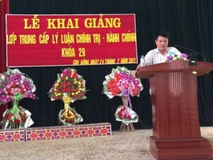 Khai giảng lớp Trung cấp lý luận chính trị - hành chính khóa 29