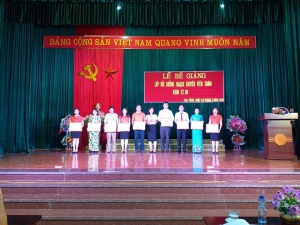 Bế giảng Lớp Bồi dưỡng ngạch chuyên viên chính khóa 07 và khóa 08