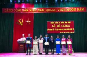 Bế giảng lớp Trung cấp lý luận chính trị - hành chính khóa 55