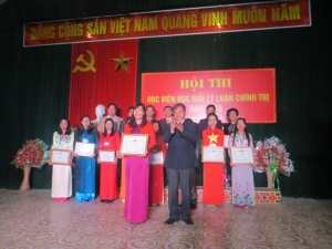 Hội thi học viên học giỏi lý luận chính trị năm 2016