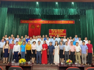 Bế giảng lớp Bồi dưỡng kiến thức, kỹ năng lãnh đạo, quản lý cấp xã khóa 01